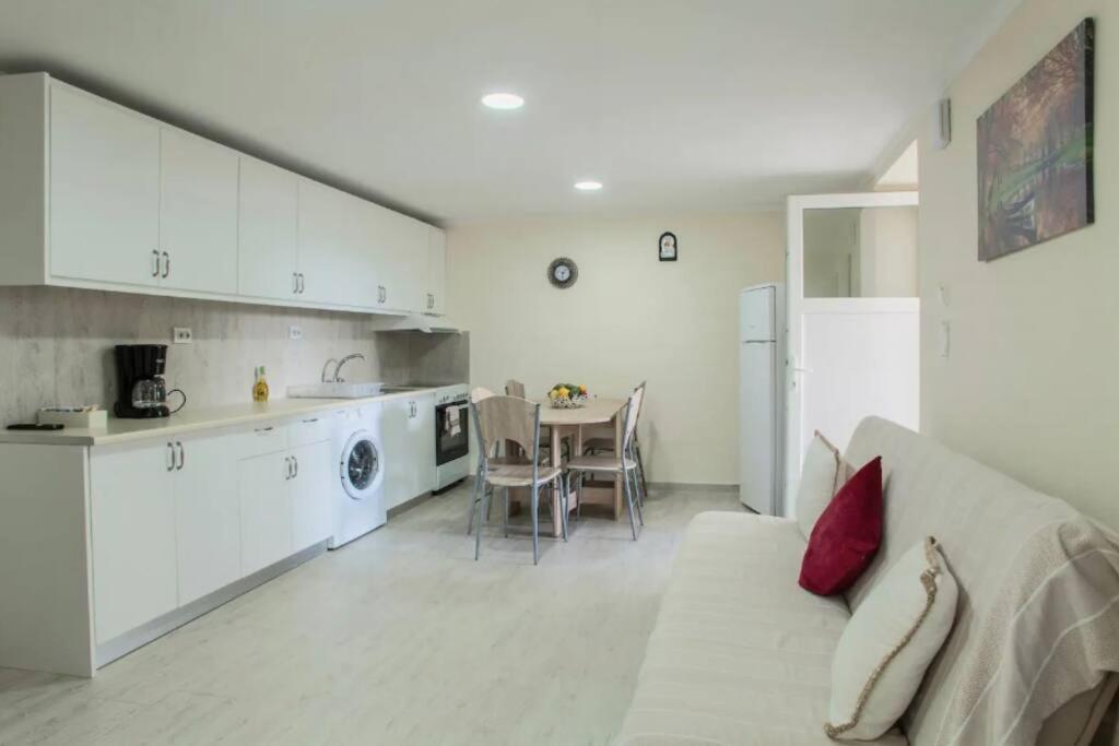Apartmán Newly Reconstructed Flat 107Sqm! Chania  Exteriér fotografie